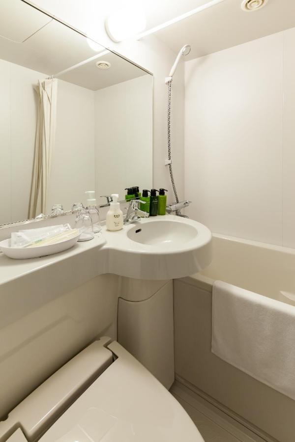 Y'S Hotel Hanshin Amagasaki Ekimae Екстер'єр фото