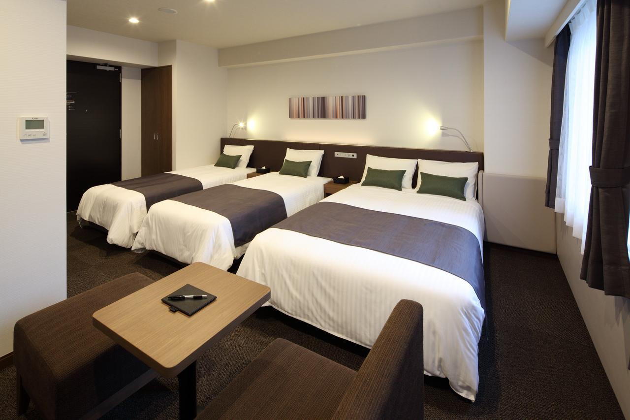 Y'S Hotel Hanshin Amagasaki Ekimae Екстер'єр фото